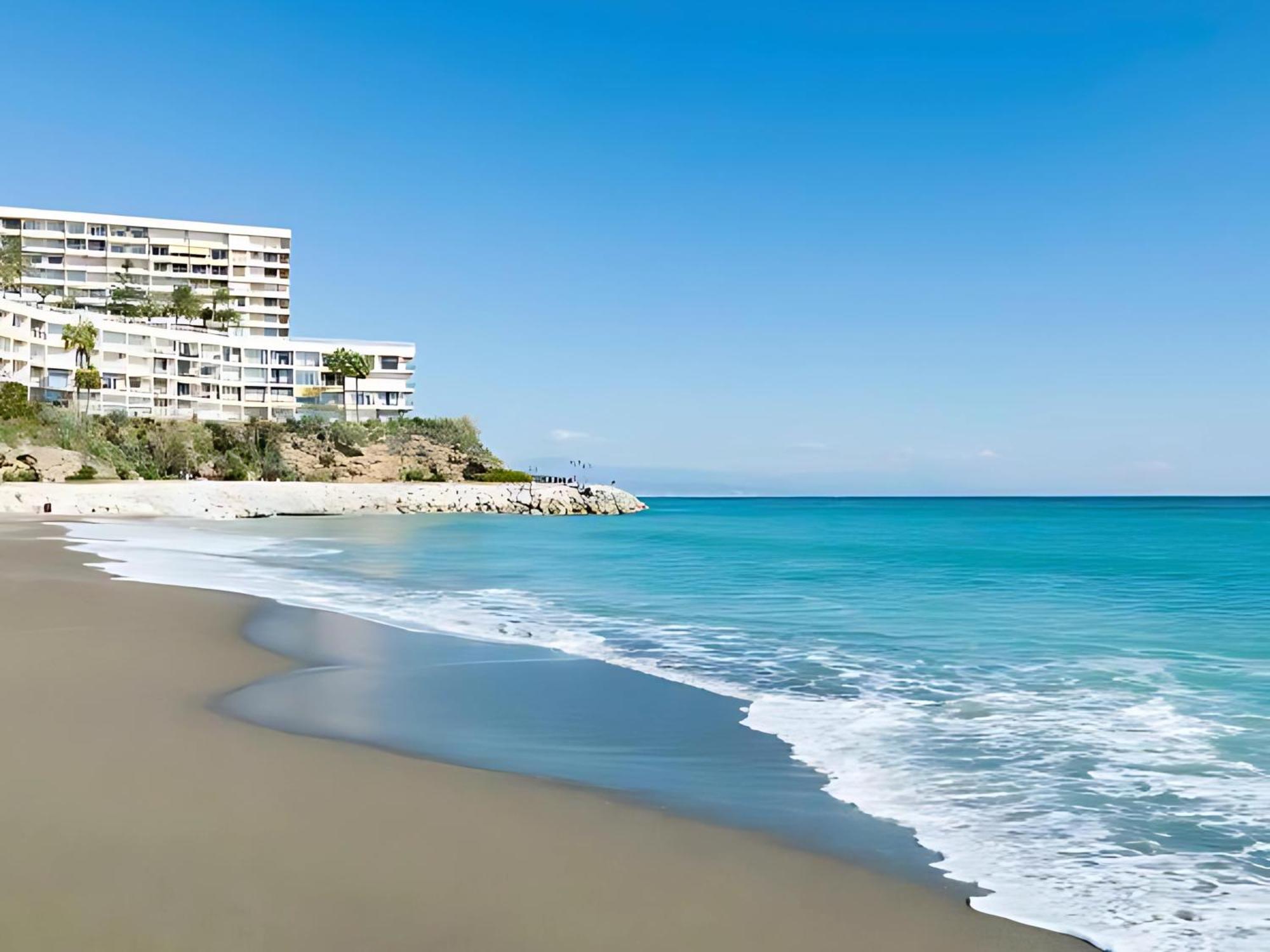 Апартаменты Cozy & Sunny Carihuela Park Торремолинос Экстерьер фото